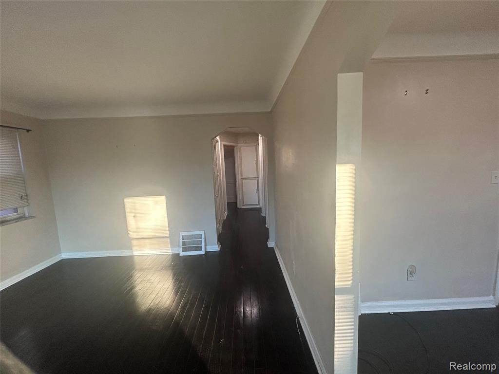18000 Pinehurst Street, Detroit, MI 48221 — Photo 10