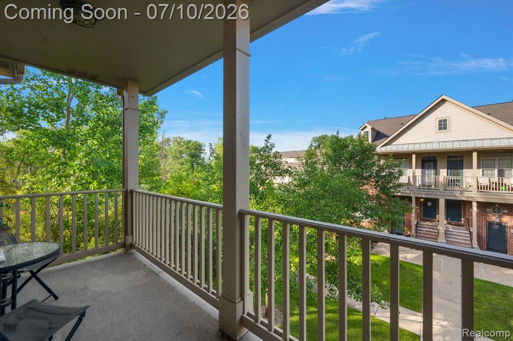 456 Boardwalk Drive, Walled Lake, MI 48390 — Photo 10