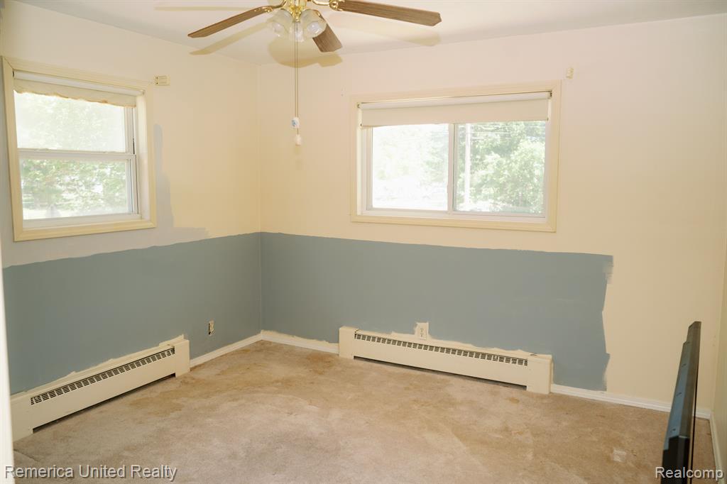 509 COLLINGWOOD Street, Houghton Lake, MI 48629 — Photo 11
