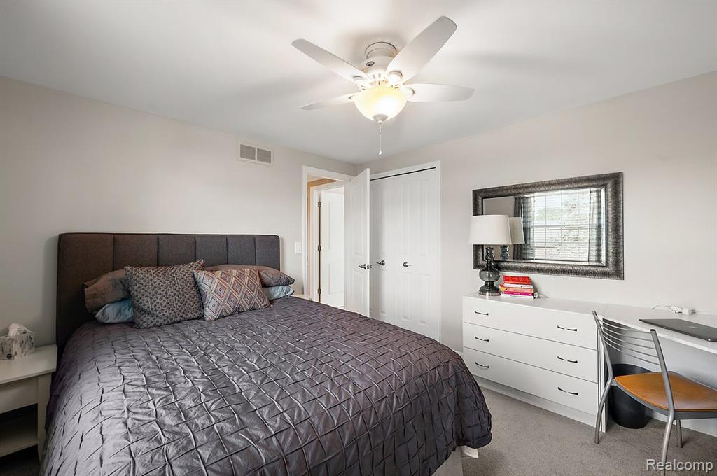 44304 Pentwater Drive, Clinton Twp, MI 48038 — Photo 52