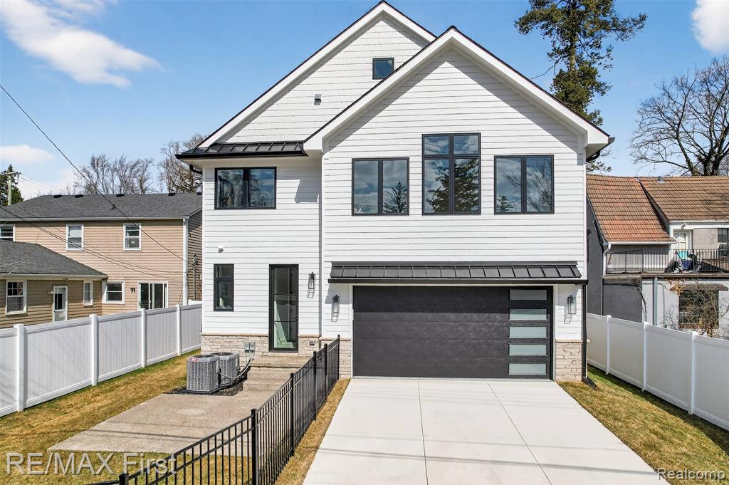 667 Oak, Birmingham, MI 48009 — Photo 48