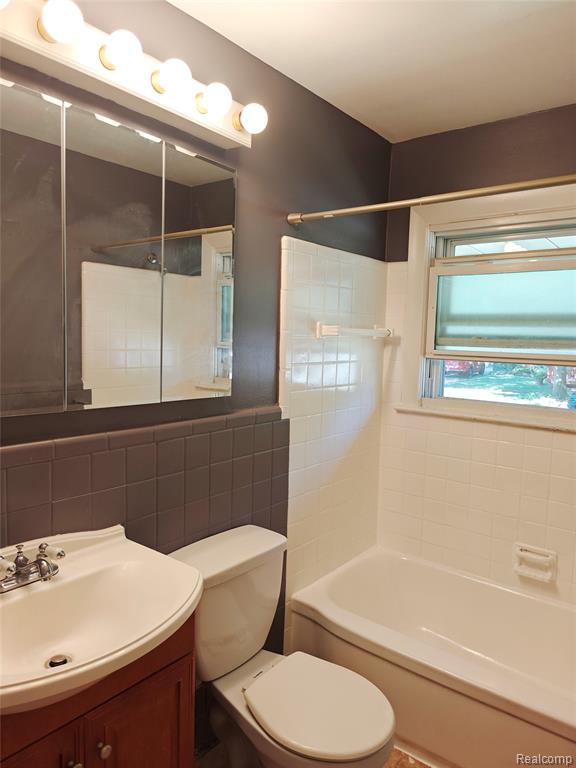 4615 Julius Boulevard, Westland, MI 48186 — Photo 11