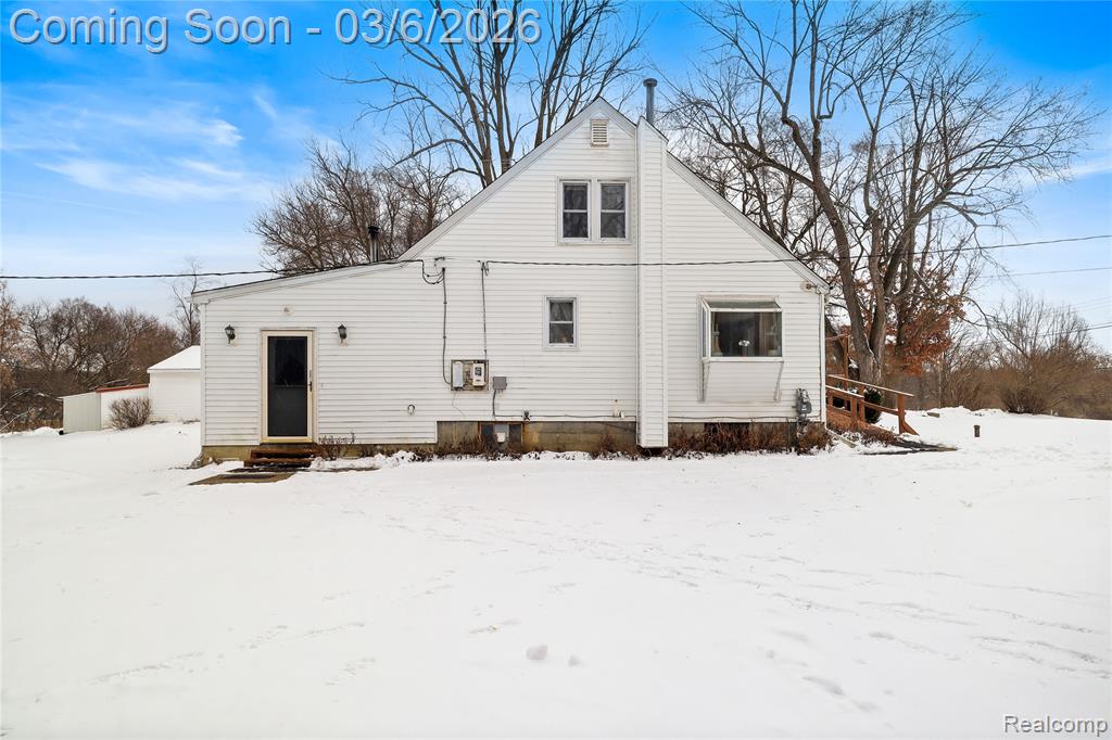5194 Davison Road, Lapeer, MI 48446 — Photo 3