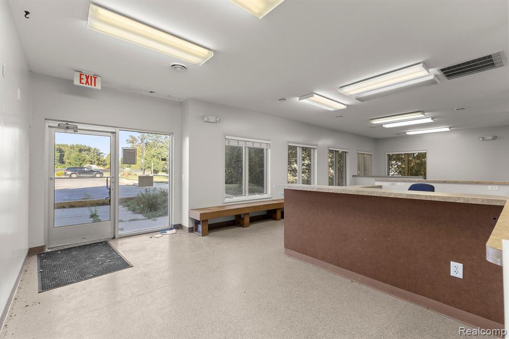435 SUMPTER Road, Van Buren, MI 48111 — Photo 7