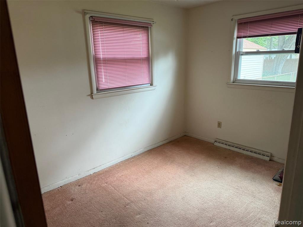 5524 Walling Drive, Waterford, MI 48329 — Photo 10