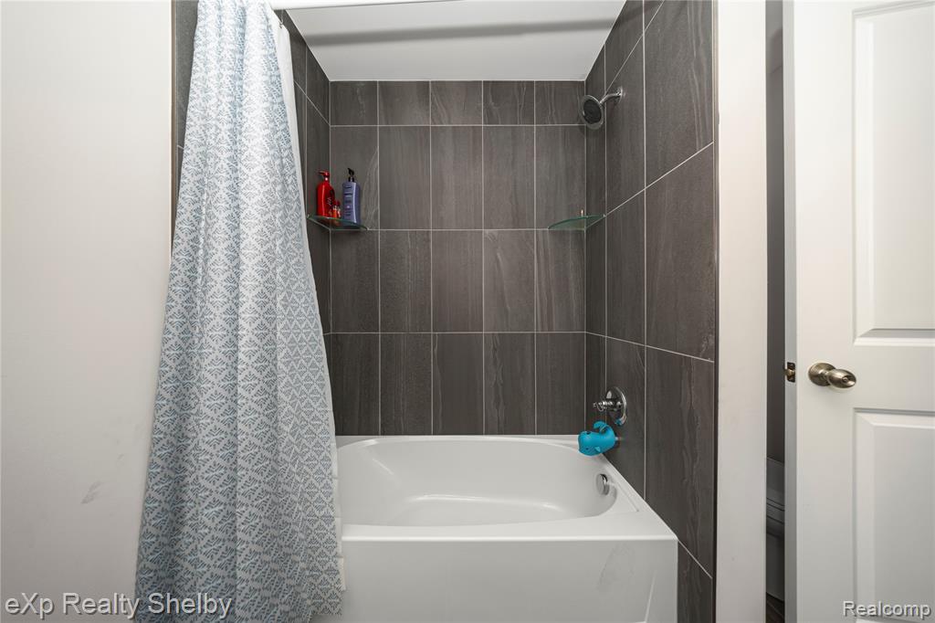 52322 Monaco Drive, Macomb, MI 48042 — Photo 39