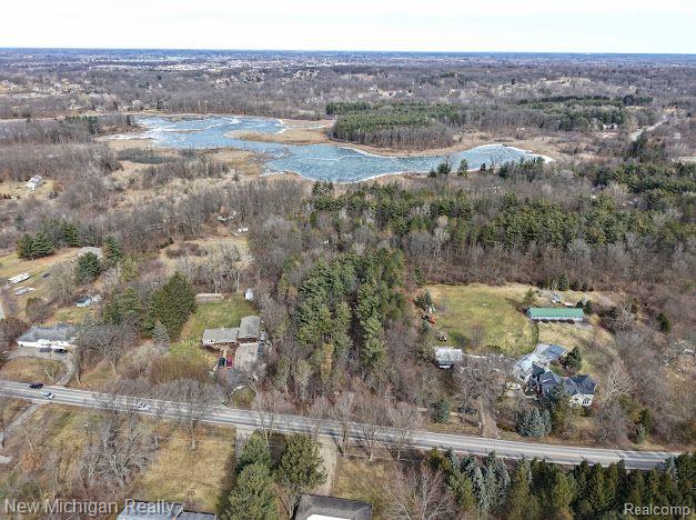 11461 WHITE LAKE Road, Fenton, MI, 48430