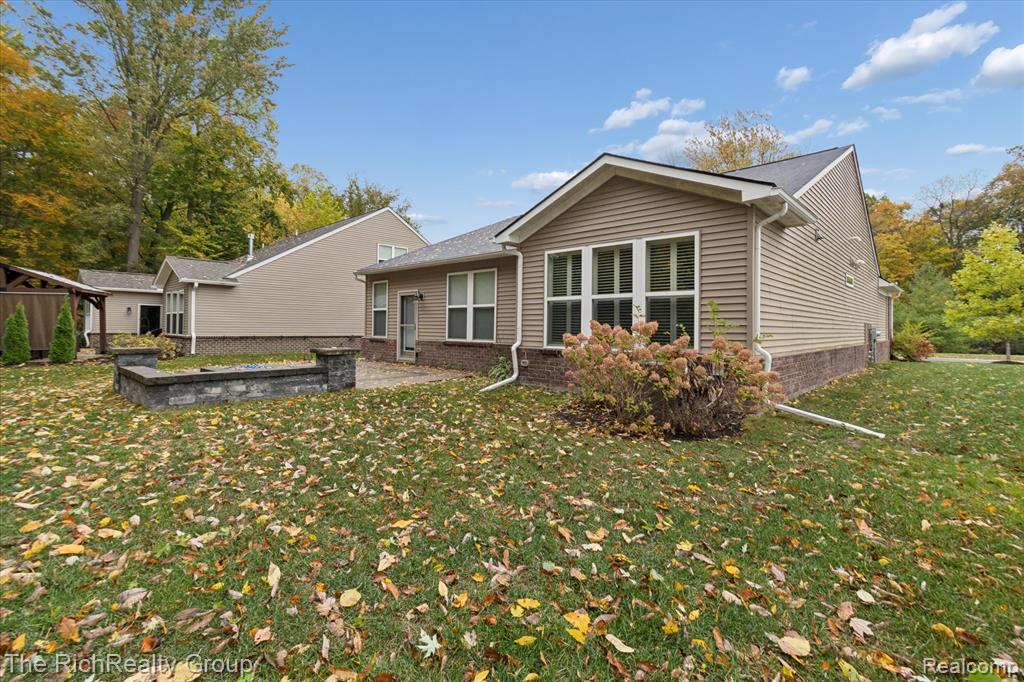 49534 Mapleton, Canton, MI 48188 — Photo 37