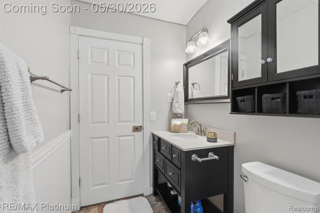 11025 Hamburg Road, Whitmore Lake, MI 48189 — Photo 29