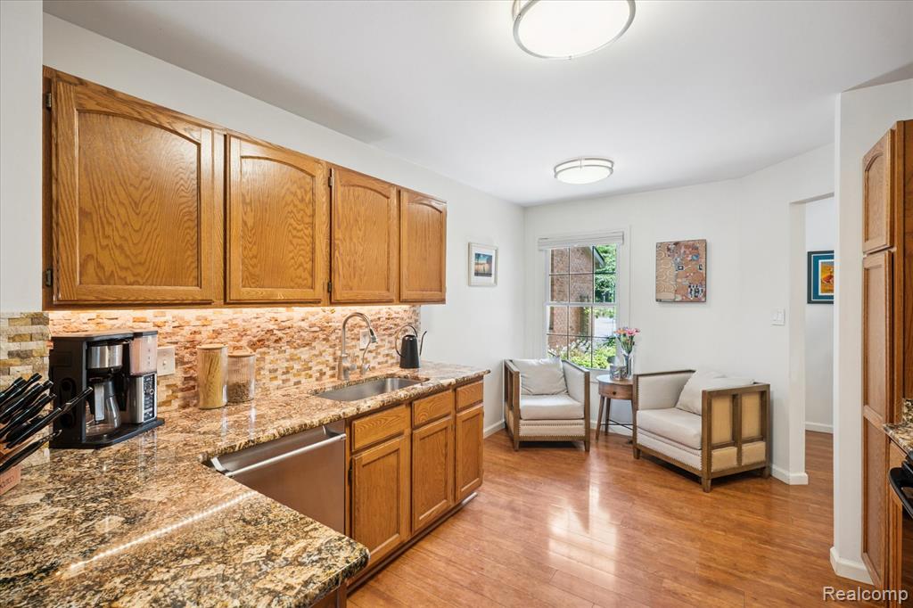 840 Woodridge Hills Drive, Brighton, MI 48116 — Photo 15