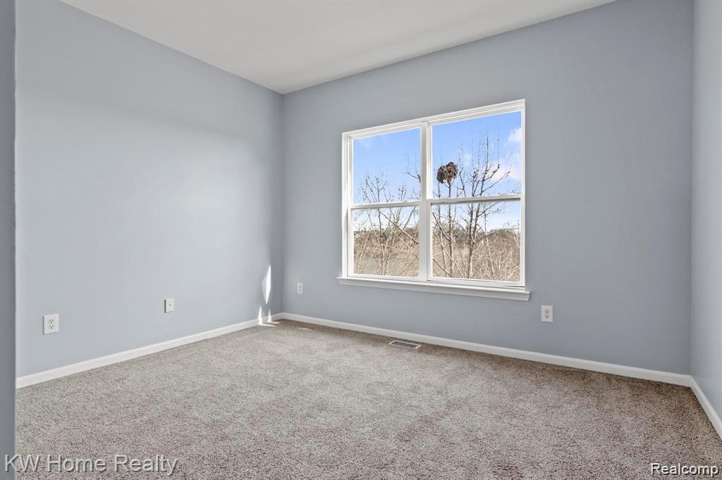 7637 Woodward Avenue, Detroit, MI 48202 — Photo 8