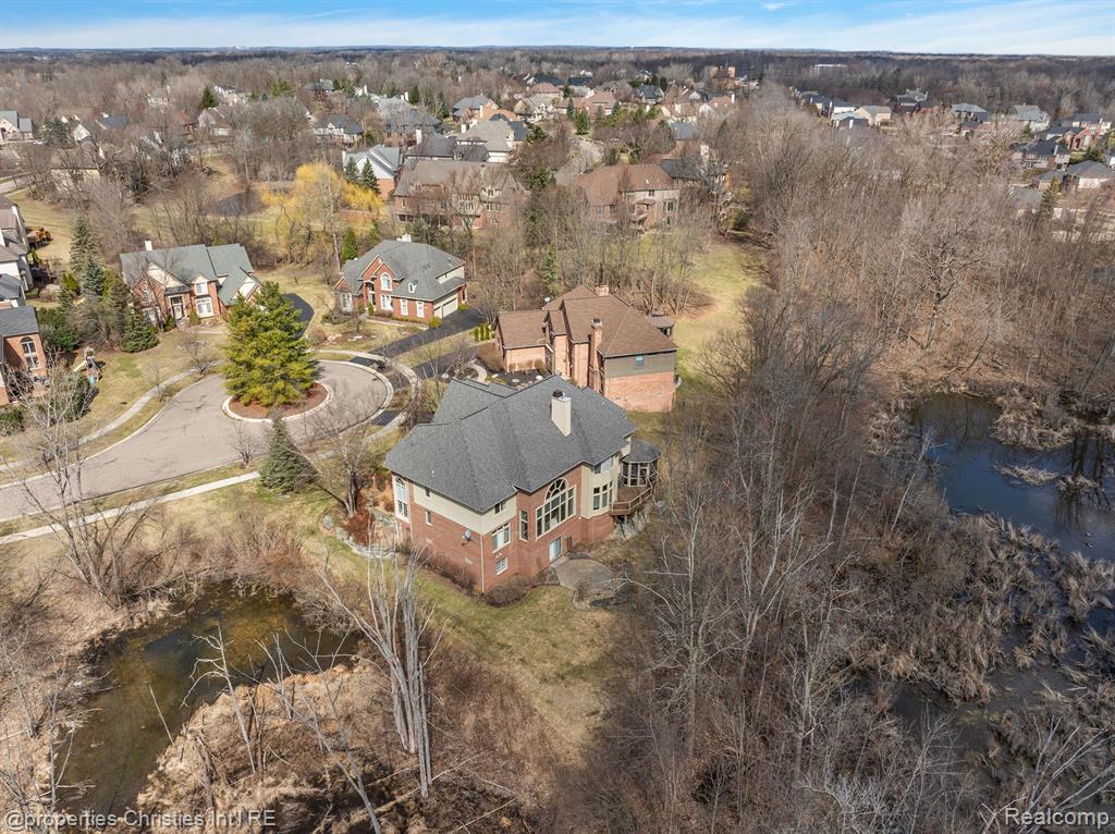 6811 BLAKEWOOD, West Bloomfield, MI — Photo 11