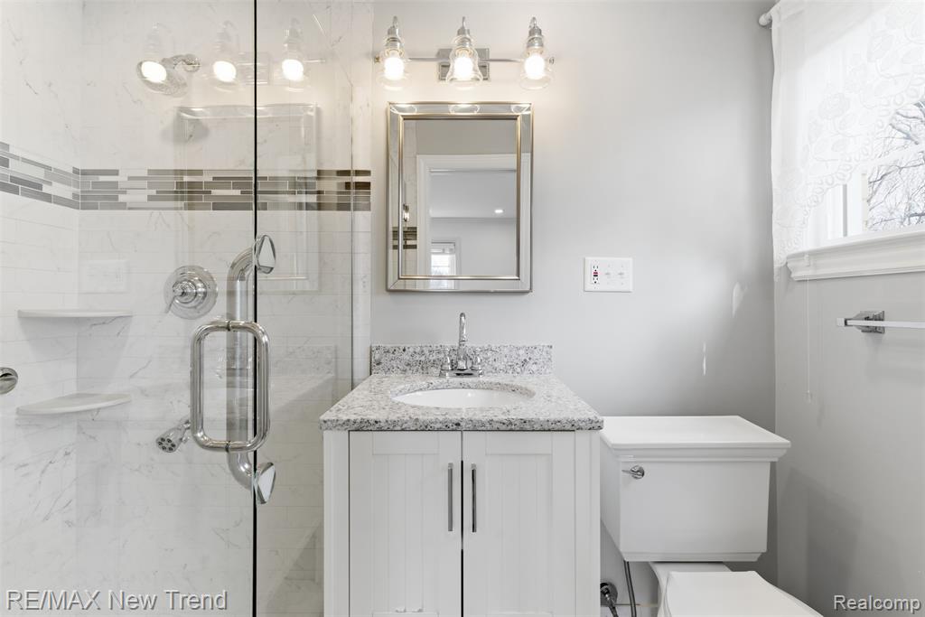 1043 Westview Road, Bloomfield Hills, MI 48304 — Photo 33