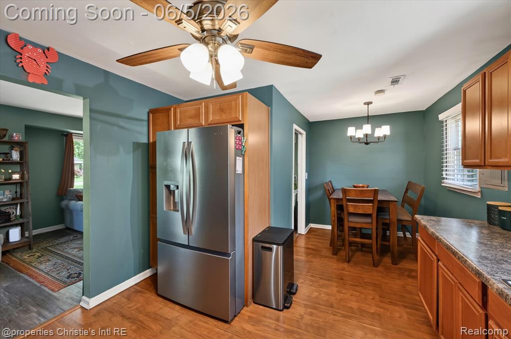 39185 Chase Street, Romulus, MI 48174 — Photo 10