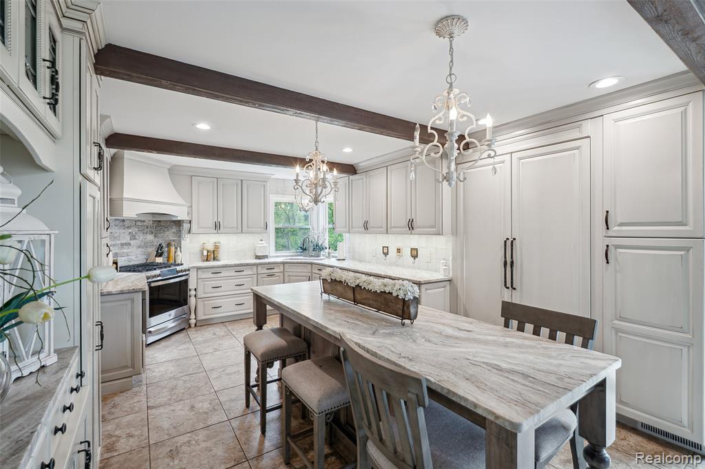 945 Gray Fox Court, Howell, MI 48843 — Photo 20