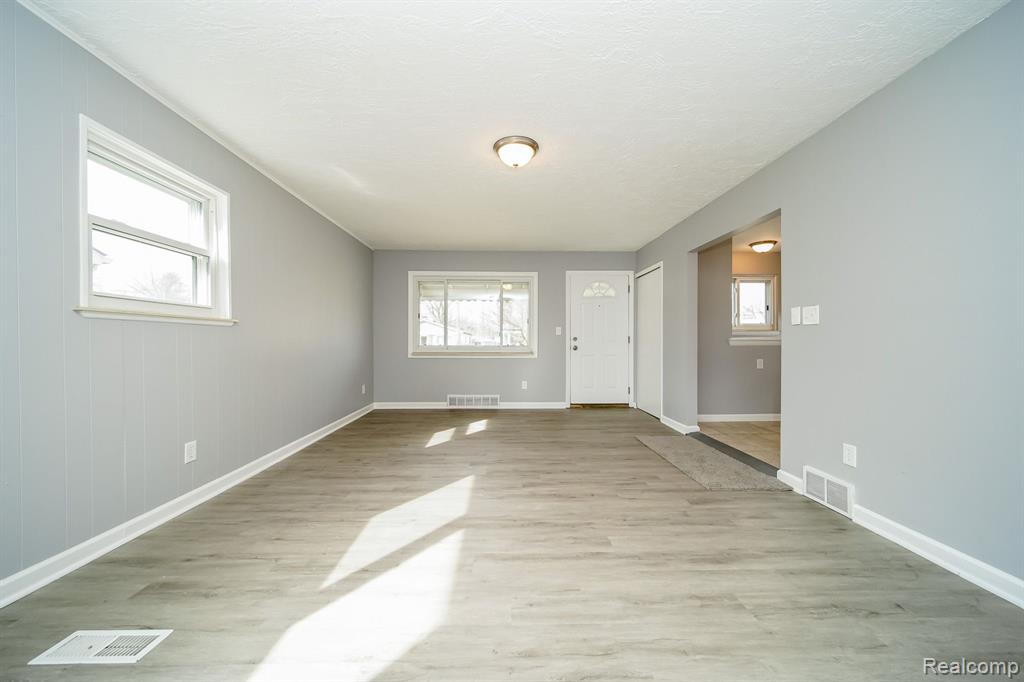 5943 FELLRATH Street, Taylor, MI 48180 — Photo 21
