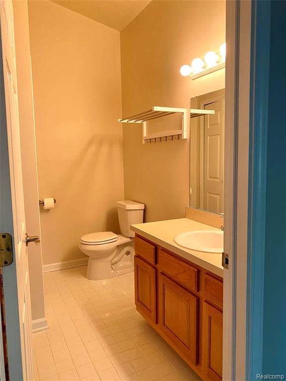 1099 Old Leake Court, Holly, MI 48442 — Photo 12