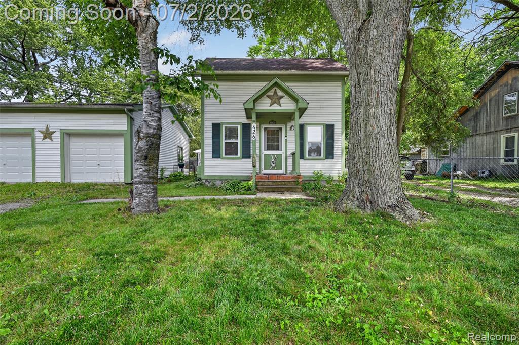 426 Hamblin Street, Owosso, MI 48867 — front exterior