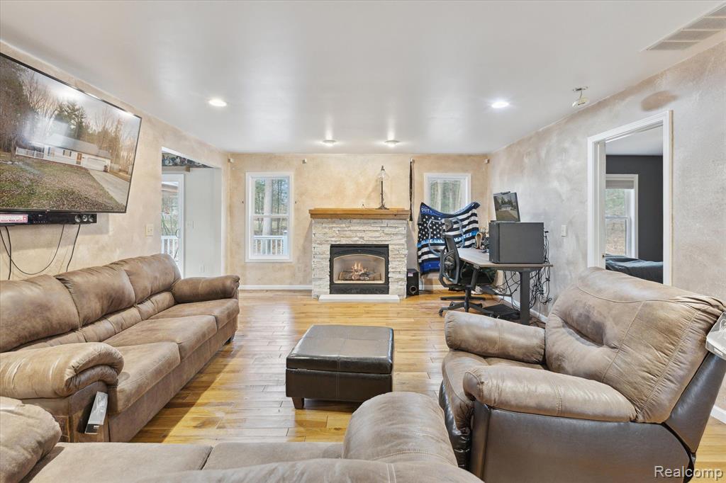 1050 PARK, St. Charles, MI 48655 — Photo 10