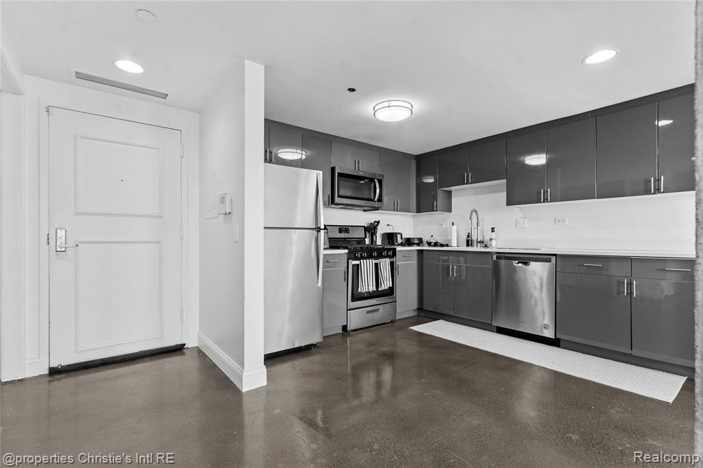 3320 Spinnaker Lane - Photo 2