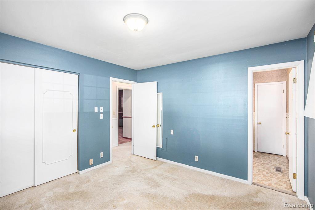 6284 Westview Drive, Grand Blanc, MI 48439 — Photo 15