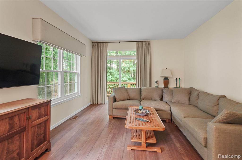 30664 VINE, Novi, MI 48377 — Photo 13