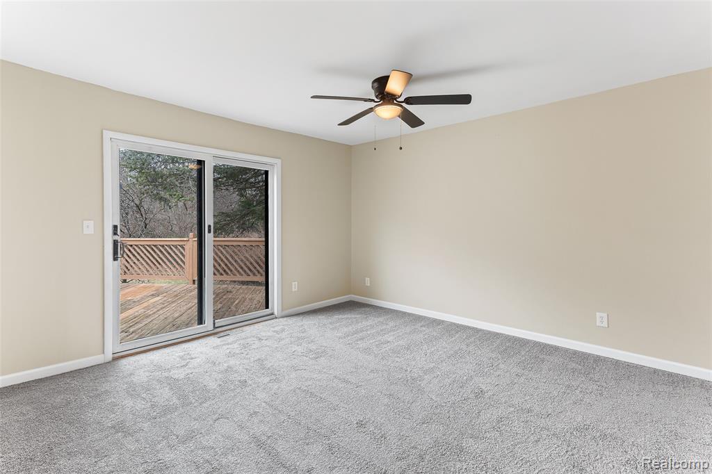 3745 Capitol Way, Highland, MI 48356 — Photo 15