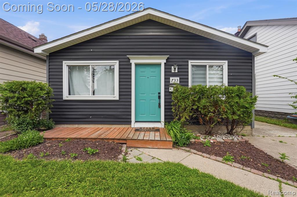 733 Camden Street, Ferndale, MI 48220 — front exterior