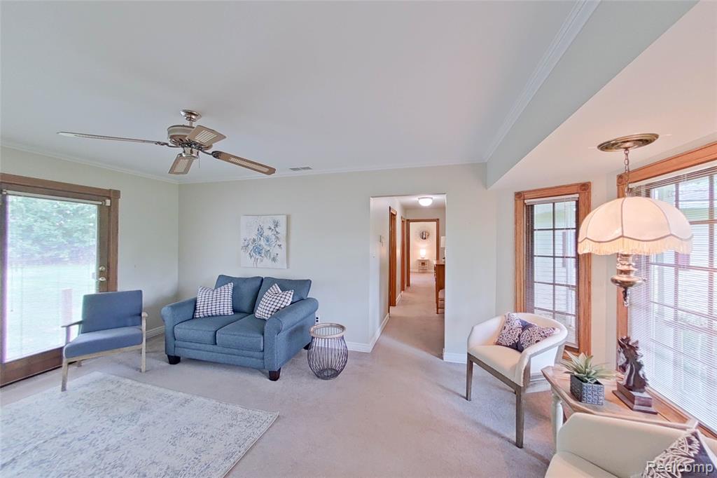 50666 W 9 Mile Road, Novi, MI — Photo 14
