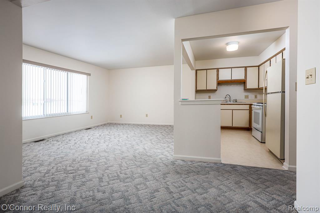 1660 River Road, 53, Marysville, MI 48040 — Photo 5