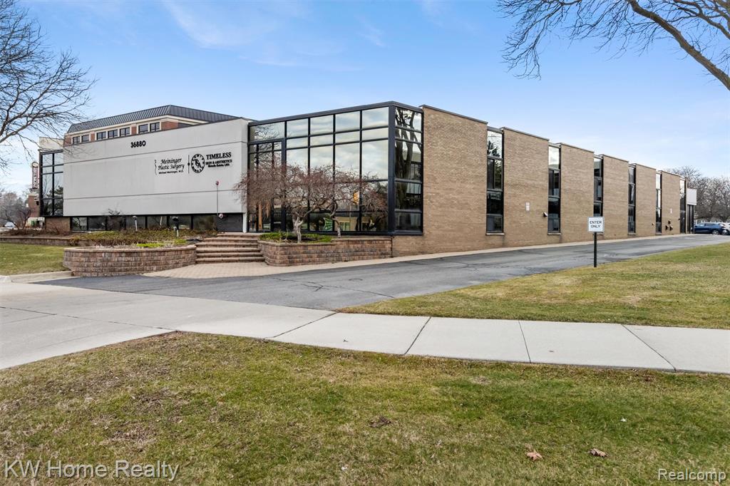 36880 Woodward Avenue, Suite 101, Bloomfield Hills, MI 48304 — Photo 30