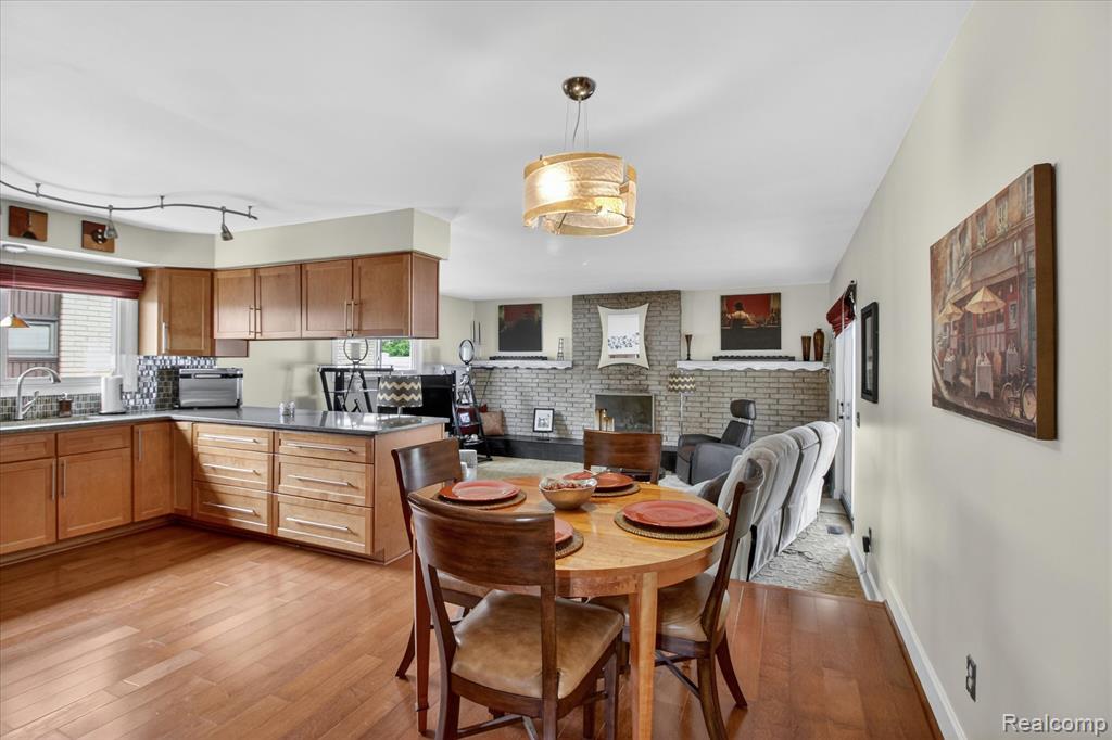 4834 Hillcrest Road, Trenton, MI 48183 — Photo 14
