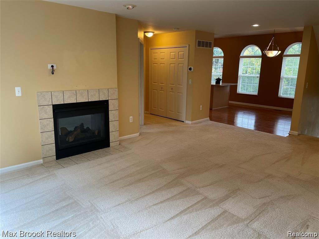 754 SANDALWOOD Drive, Troy, MI 48085 — Photo 7
