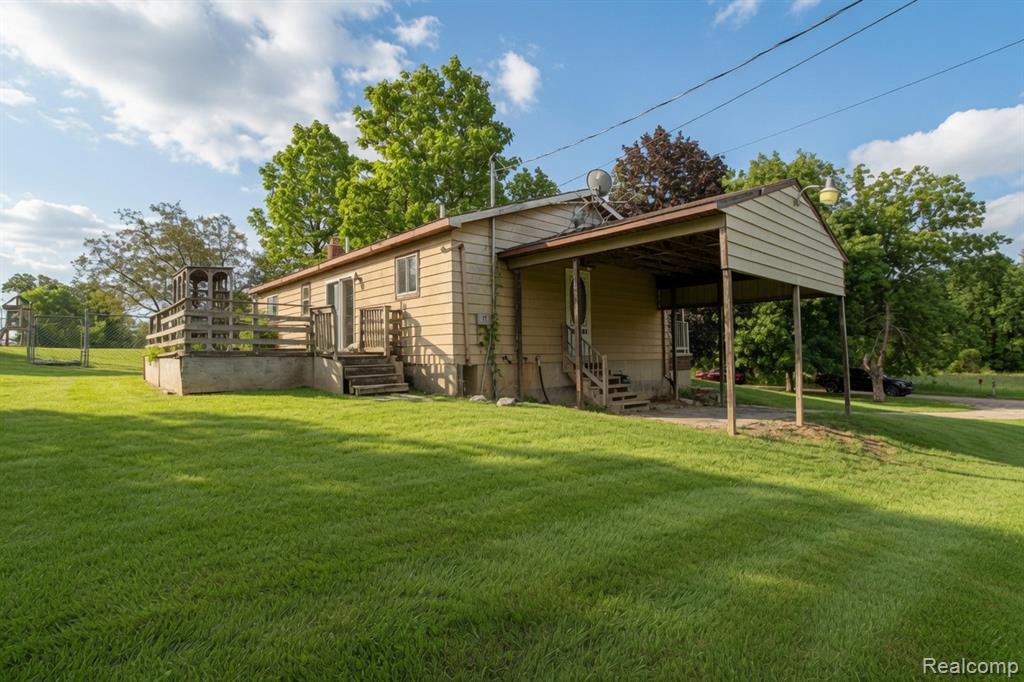 8040 Smith Road, Gaines Vlg, MI 48436 — Photo 29