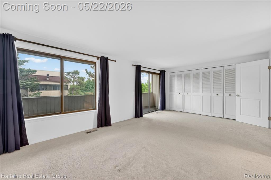 7406 Azalea Court, West Bloomfield, MI — Photo 12