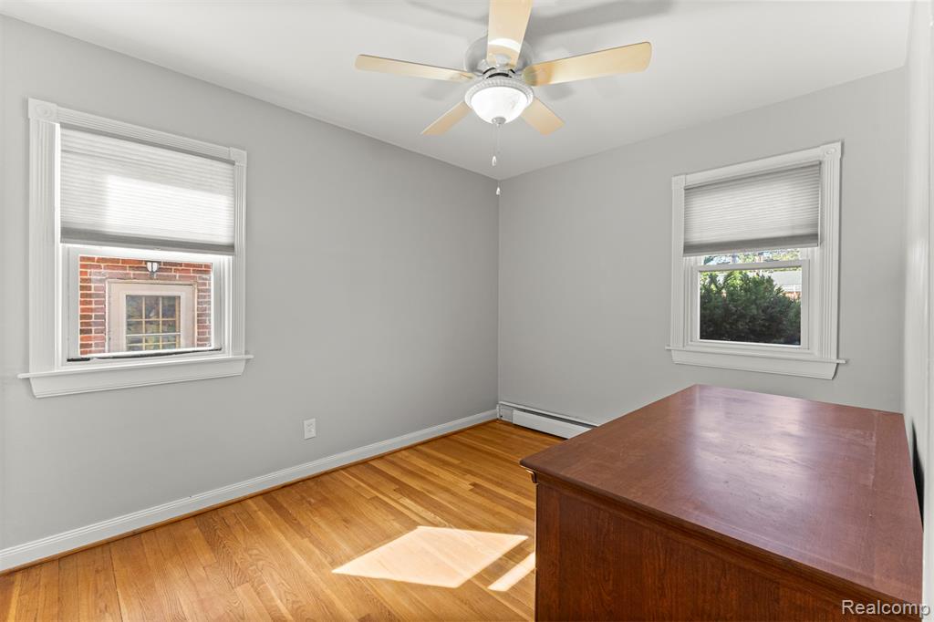 9892 Hubert Avenue, Allen Park, MI 48101 — Photo 13