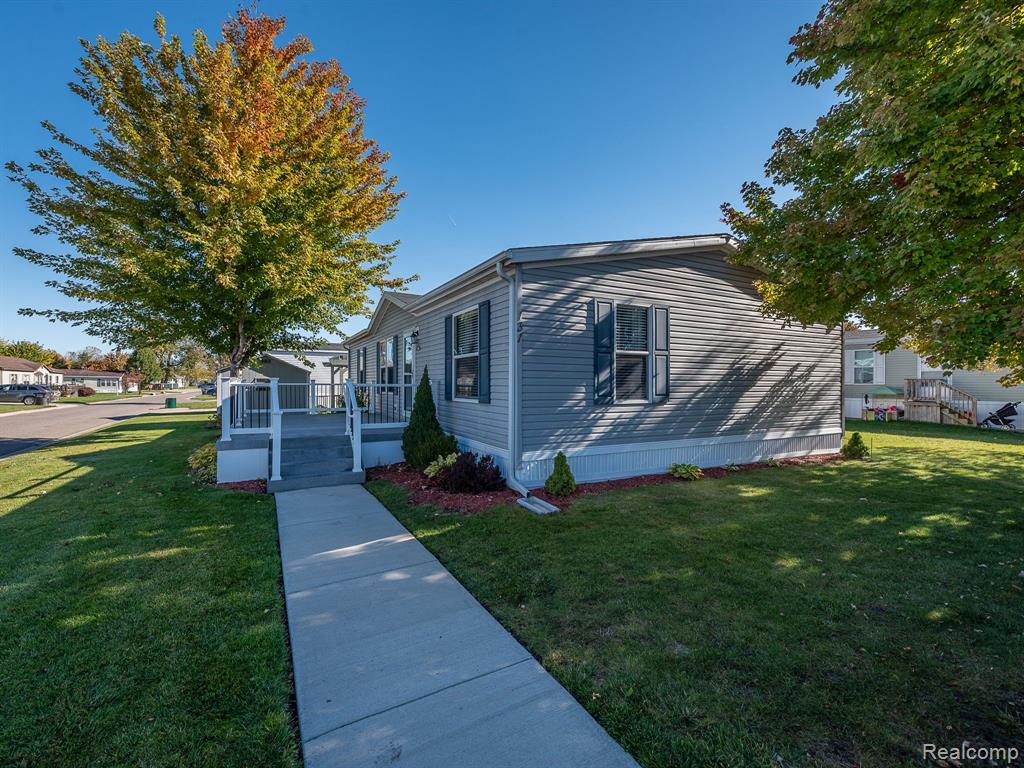 131 KIMBERLY Lane, Dundee, MI 48131 — Photo 22