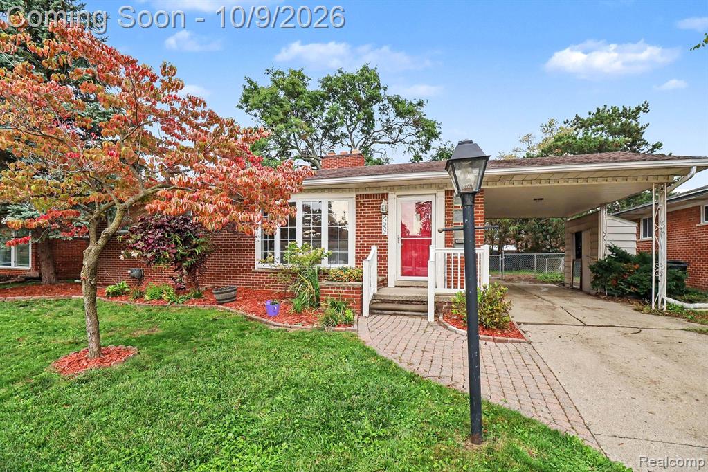 23207 Norcrest Drive, Saint Clair Shores, MI 48080
