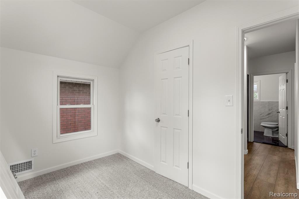8863 Lane Street, Dearborn, MI 48209 — Photo 13