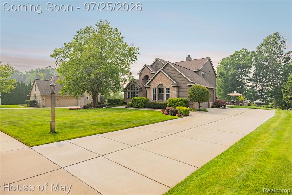 2082 Sandlewood Drive, White Lake, MI 48383 — Photo 16