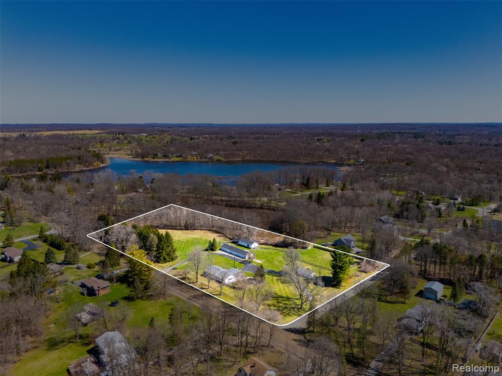 8636 Tindall Road, Davisburg, MI 48350 — Photo 61