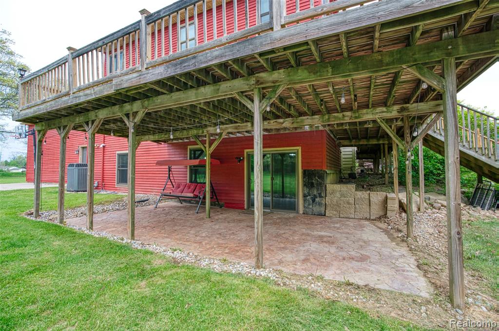2500 E Jones Road, Howell, MI 48855 — Photo 40