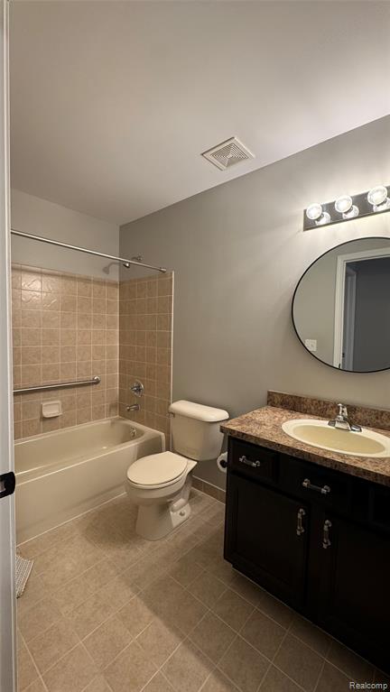 15228 Yale Drive, 257, Clinton Twp, MI 48038 — Photo 21