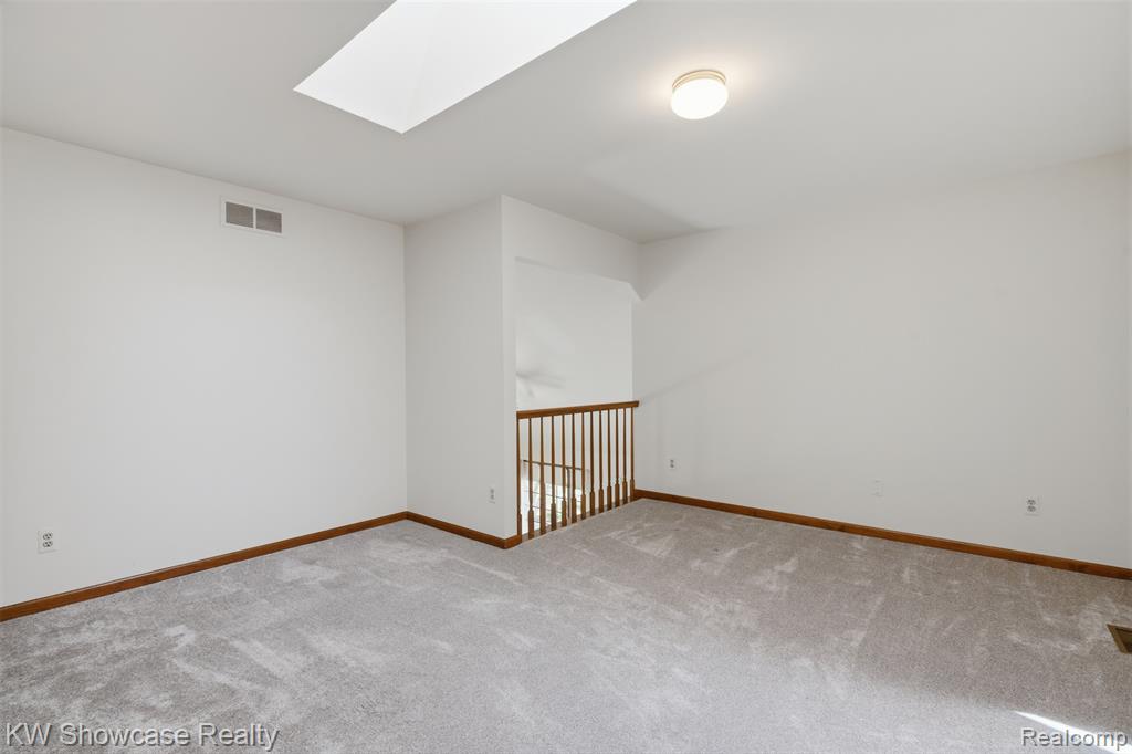 54519 Cambridge Drive, Shelby Twp, MI 48315 — Photo 24