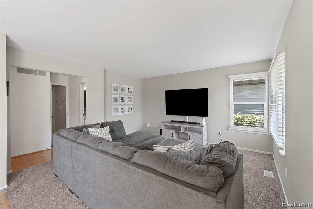 1661 Scio Ridge Road, Ann Arbor, MI 48103 — Photo 17