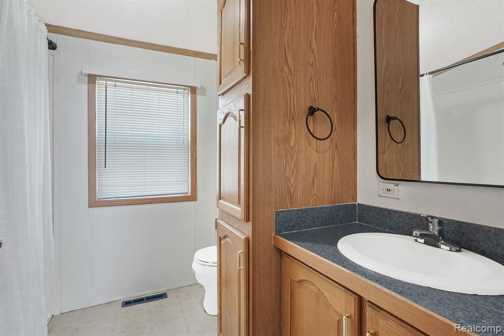 8124 N Morley Drive, Willis, MI 48191 — Photo 18