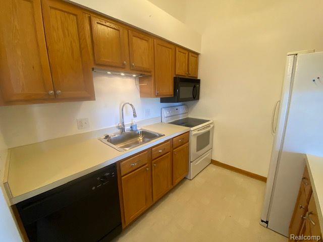 45906 PURPLE SAGE, 78, Van Buren, MI 48111 — Photo 8