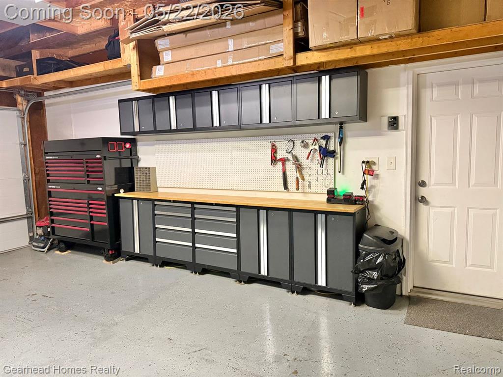 6042 Snow Apple Drive, Clarkston, MI — Photo 57