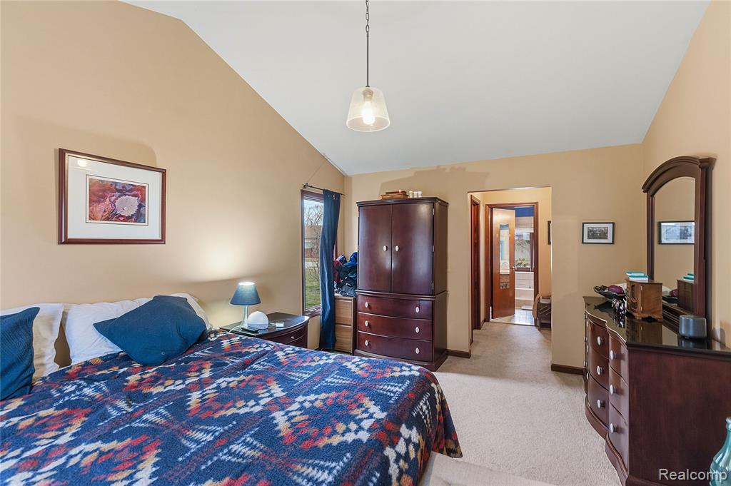 26525 Mapleridge Drive, New Baltimore, MI — Photo 19