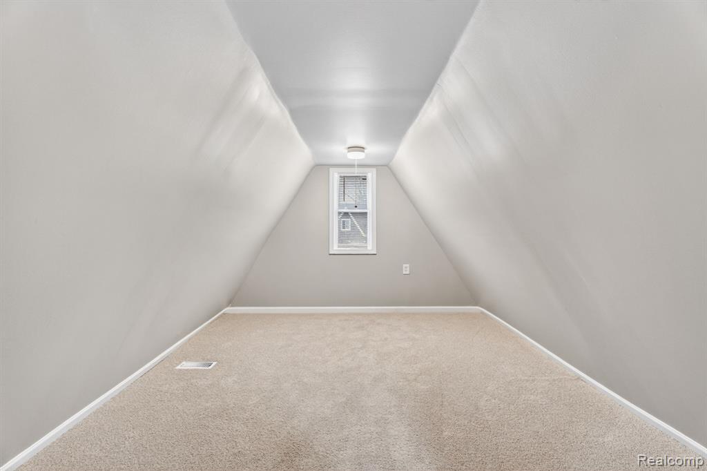 15800 Saint Marys Street, Detroit, MI 48227 — Photo 20